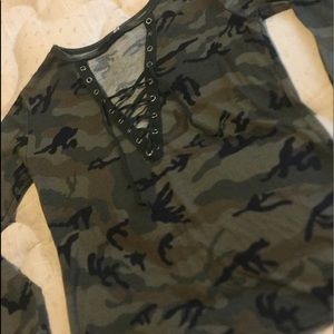 💚LONG SLEEVE SEXY CAMO V NECK💚
